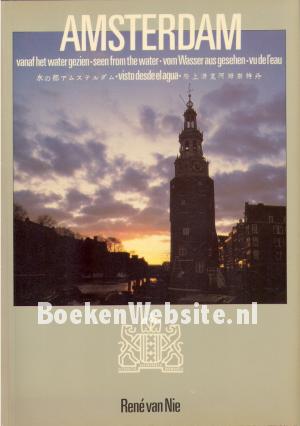 Amsterdam vanaf het water gezien