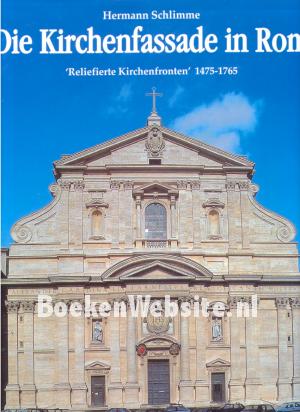 Die Kirchenfassade in Rom