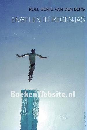 Engelen in regenjas, gesigneerd