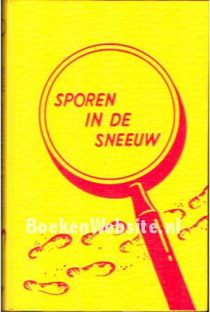 Sporen in de sneeuw