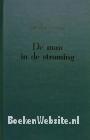 De man in de stroming