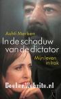In de schaduw van de dictator